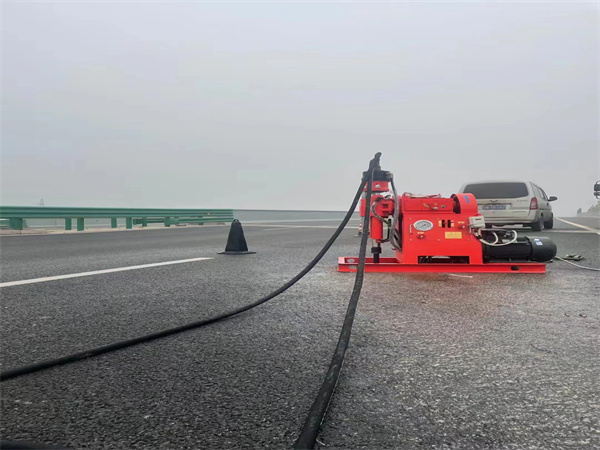 南通马路路基路面开裂下沉注浆加固灌浆